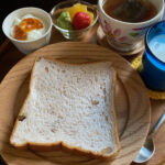 タカギベーカリーの胡桃食パン